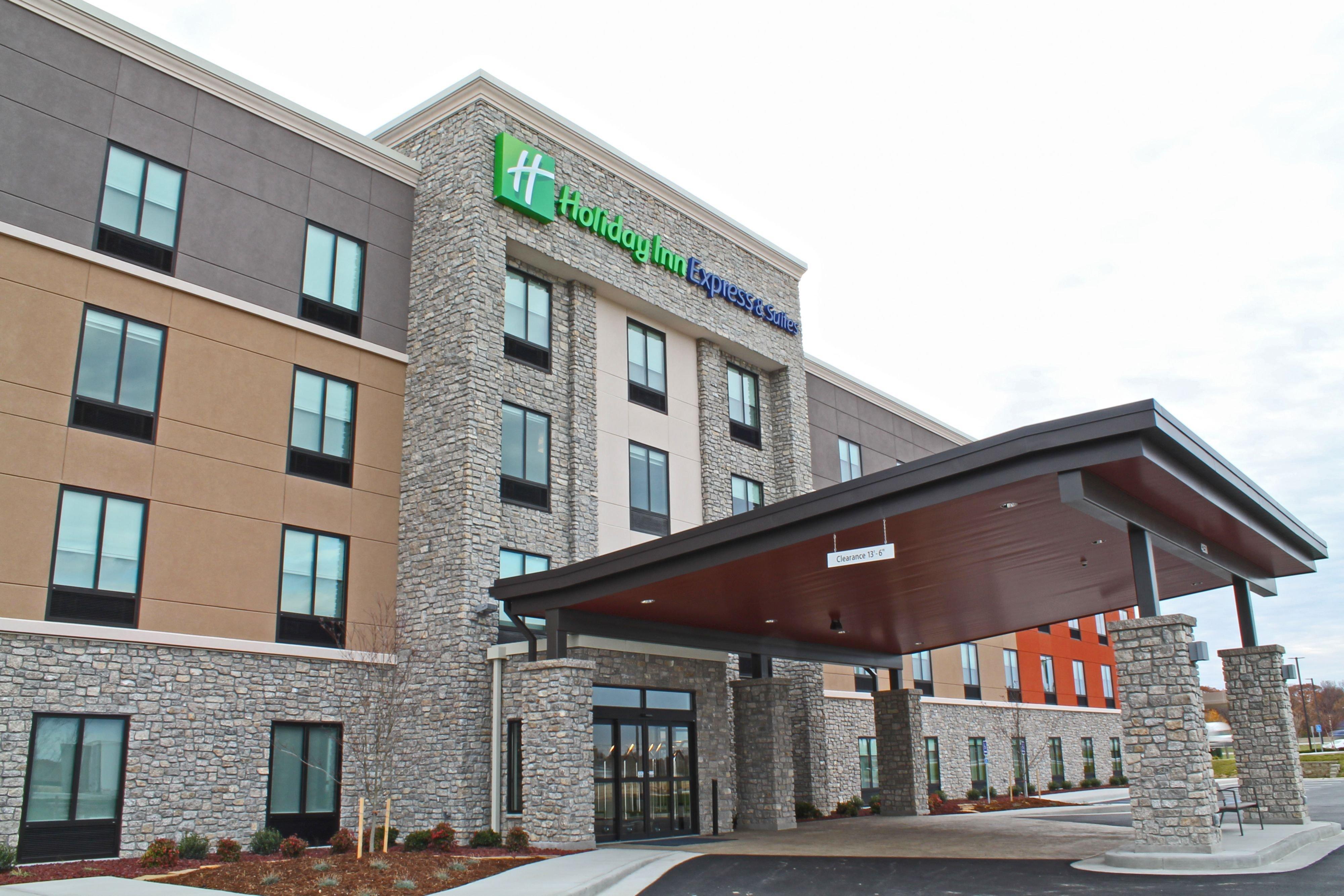 Holiday Inn Express & Suites - St. Louis South - I-55 By Ihg Mehlville Exterior photo